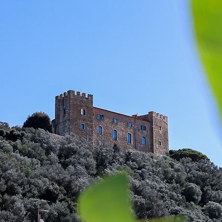 Acqua Marina Apartment Castiglione della Pescaia Bagian luar foto